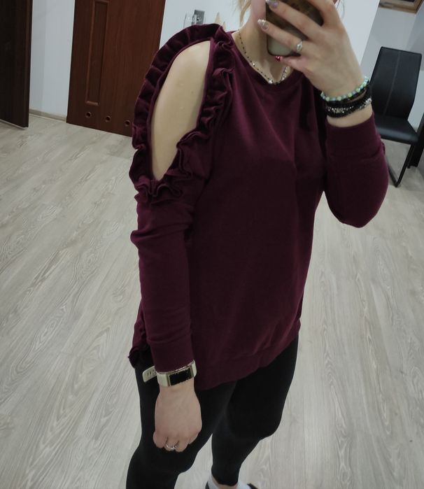 Bluza z odkrytymi ramionami XS