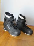 Rolki agresywne salomon 25,5