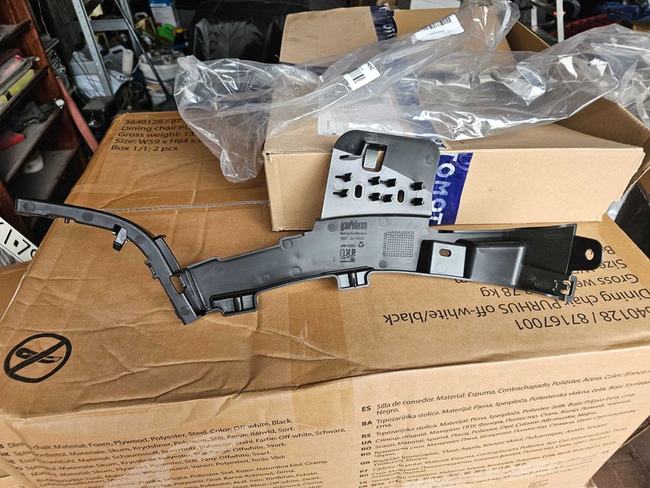 Uchwyt mocowanie ślizg zderzaka Proace Expert Jumpy