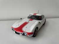 18. Model Toyota 2000GT 1:18 Triple9 (norev autoart solido otto)