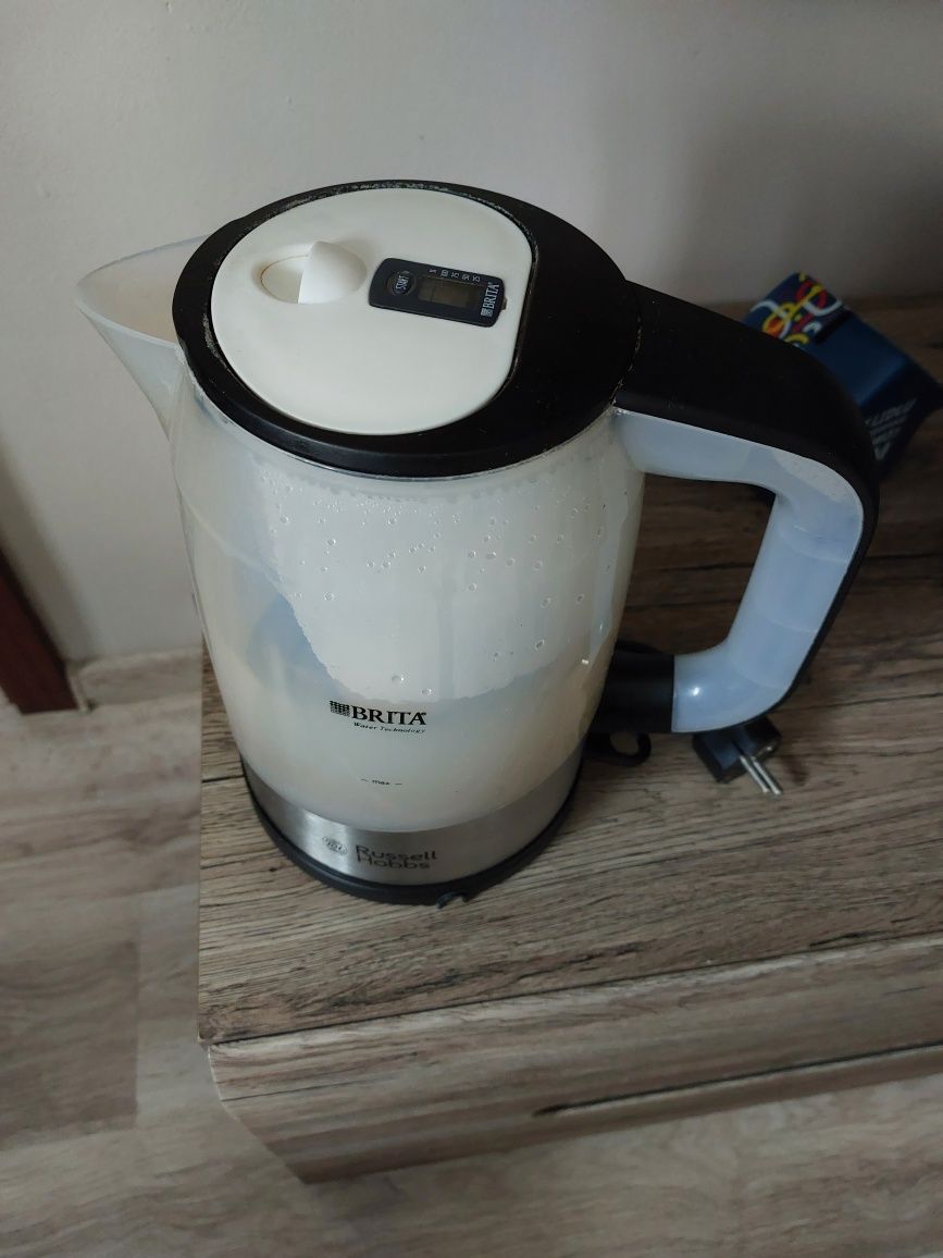 Czajnik Russell Hobbs Brita