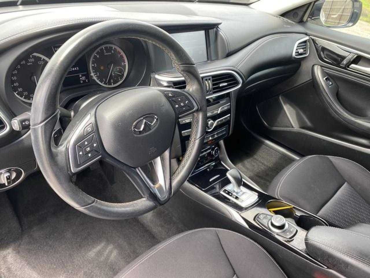 2017 Infiniti Qx30 Base