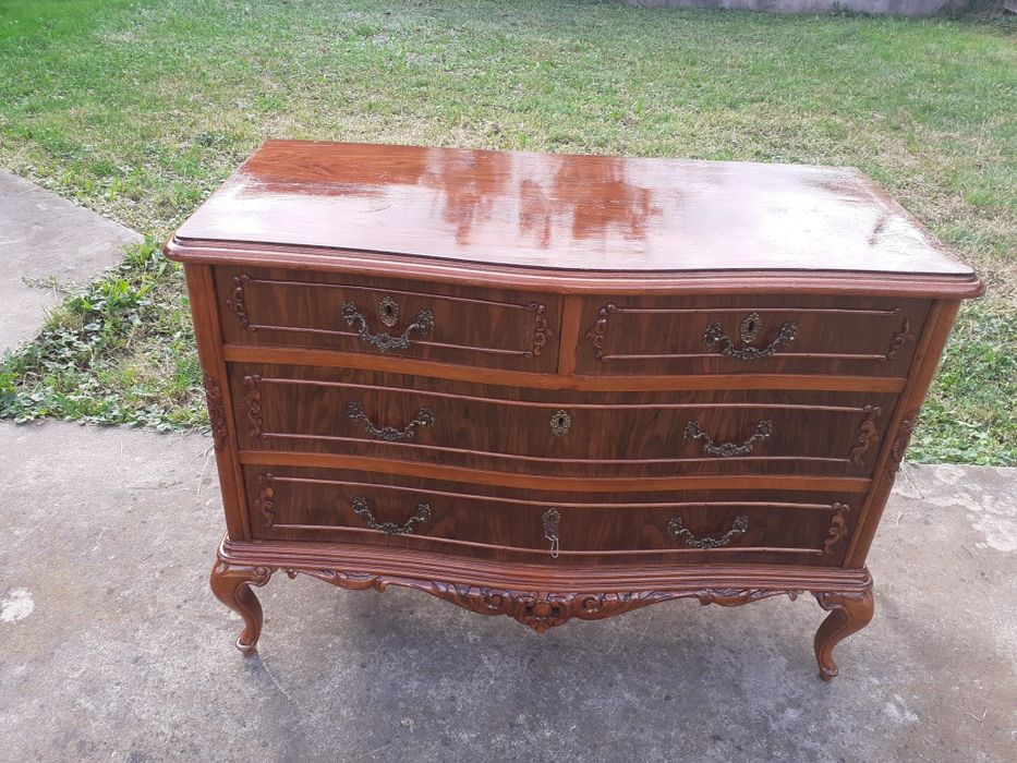 Два крісла з підніжкою Італія