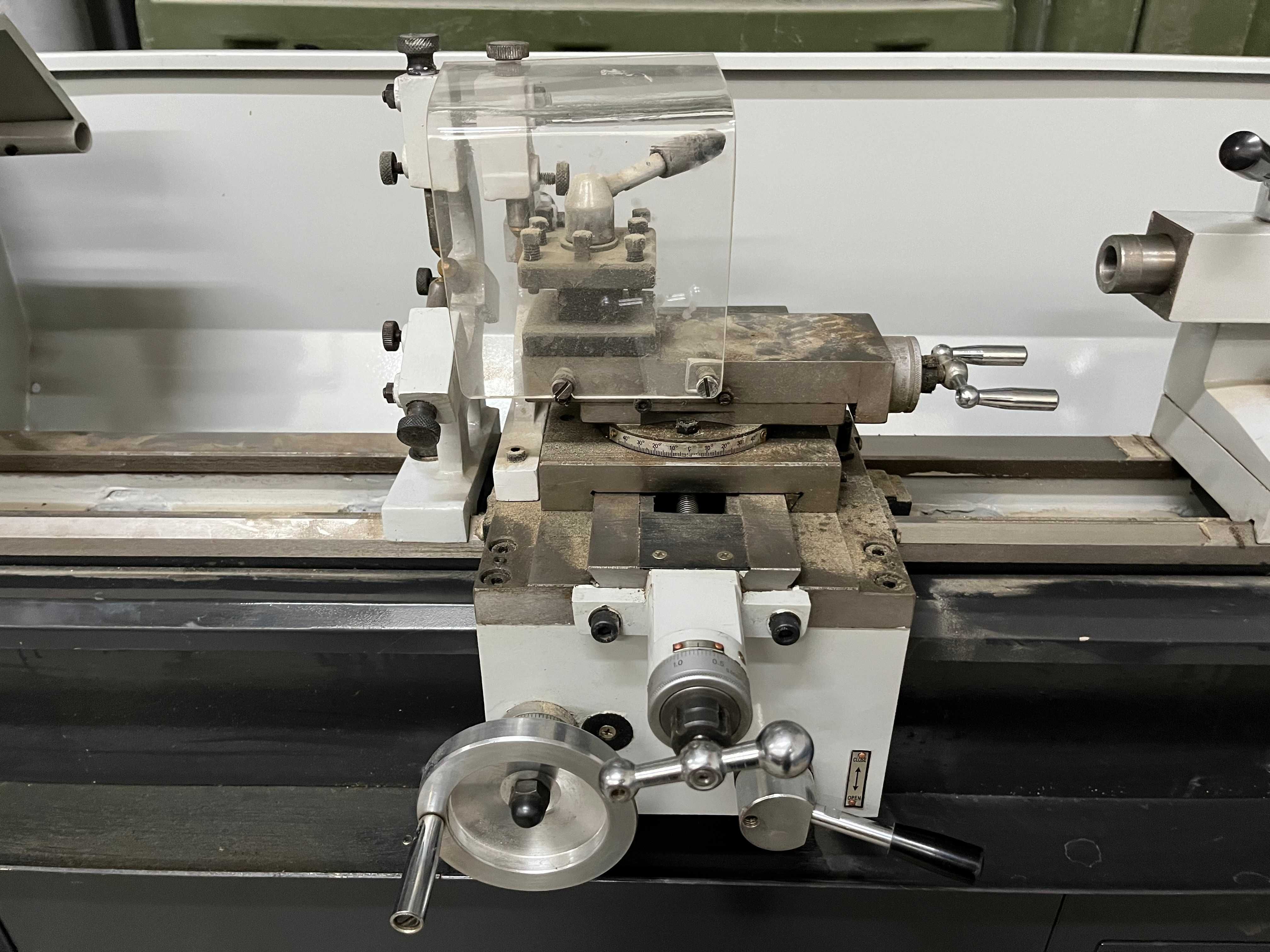 Tokarka uniwersalna PROMA SPA 700P/400