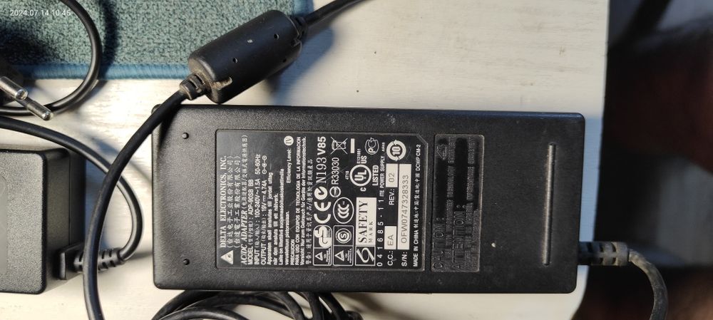 Блок живлення ноутбука dell hp samsung