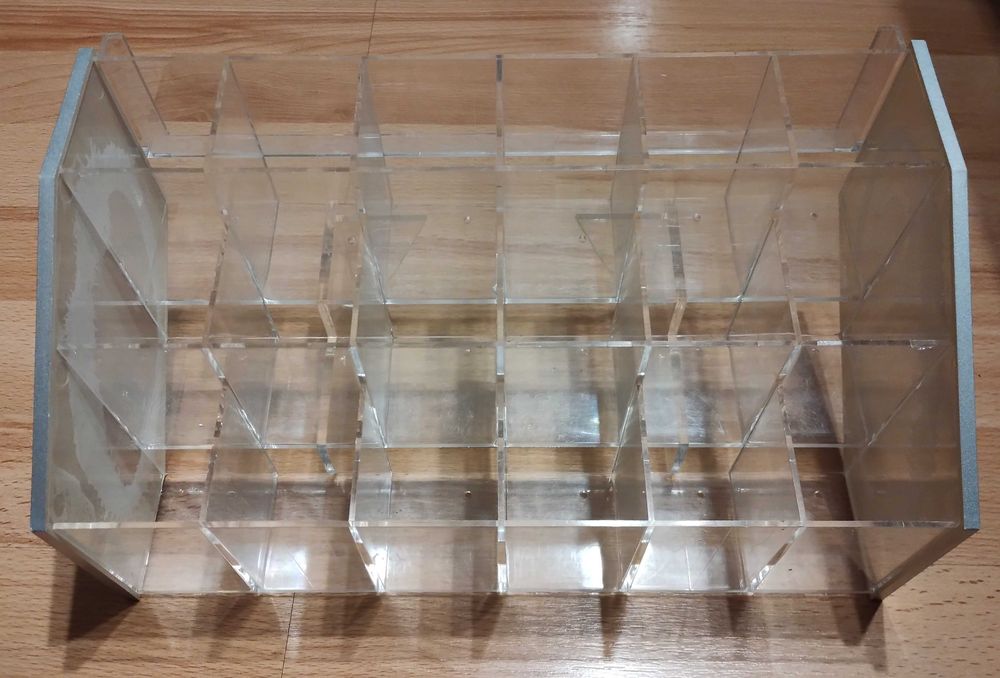 Organizer pojemnik na przedmioty, niezbędne pod ręką