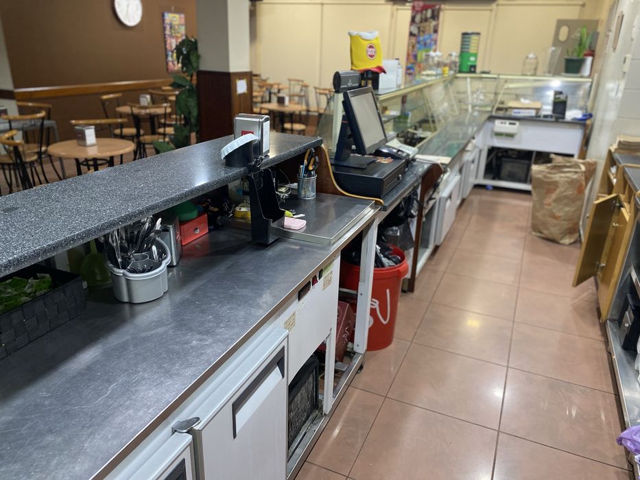 Pastelaria,Snack-Bar Bom estado com tudo equipado