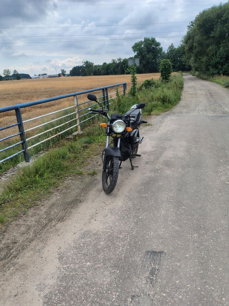 Junak 122f pojemność 125 (150cc)