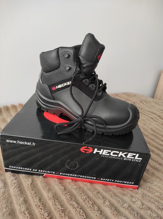 Ботинки демисезонные