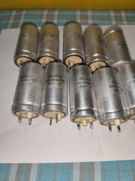 Конденсатори 100мкф 450в