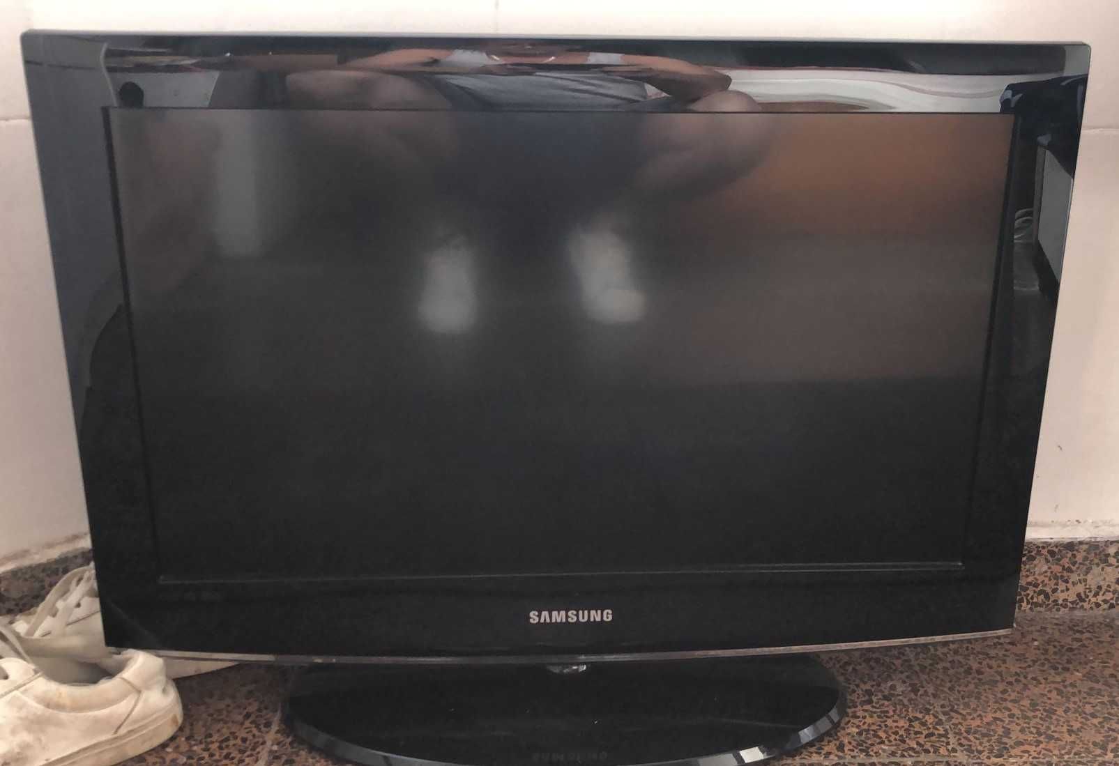 TV Samsung LE26A457C1D