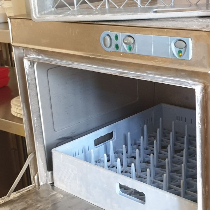 Sprzedam sprzęt gastronomiczny,  wyposażenie