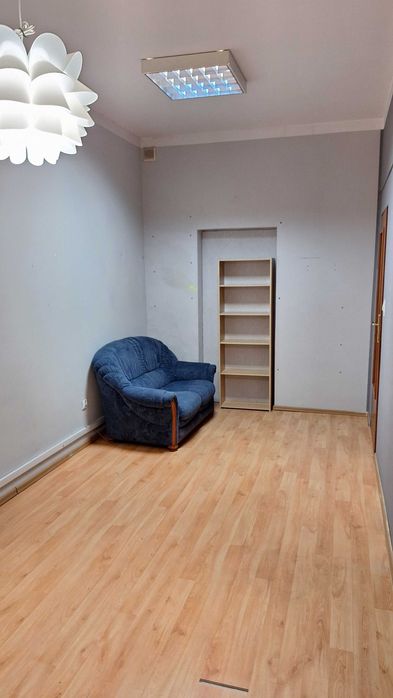 lokal usługowy 18 m2 ,