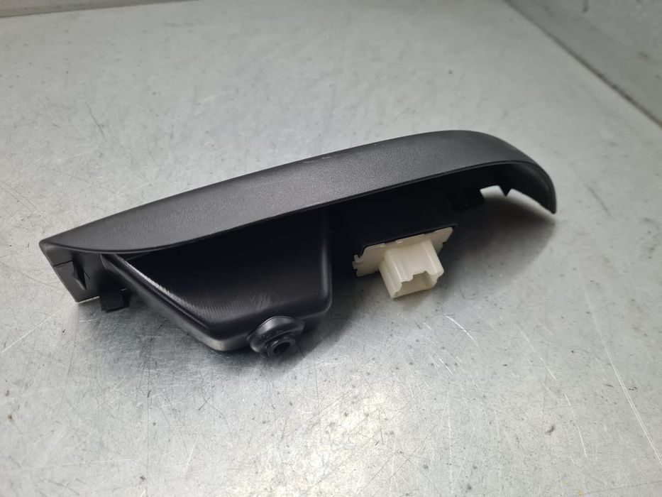 Comando / botão / interruptor vidros trás esquerdo DACIA Spring