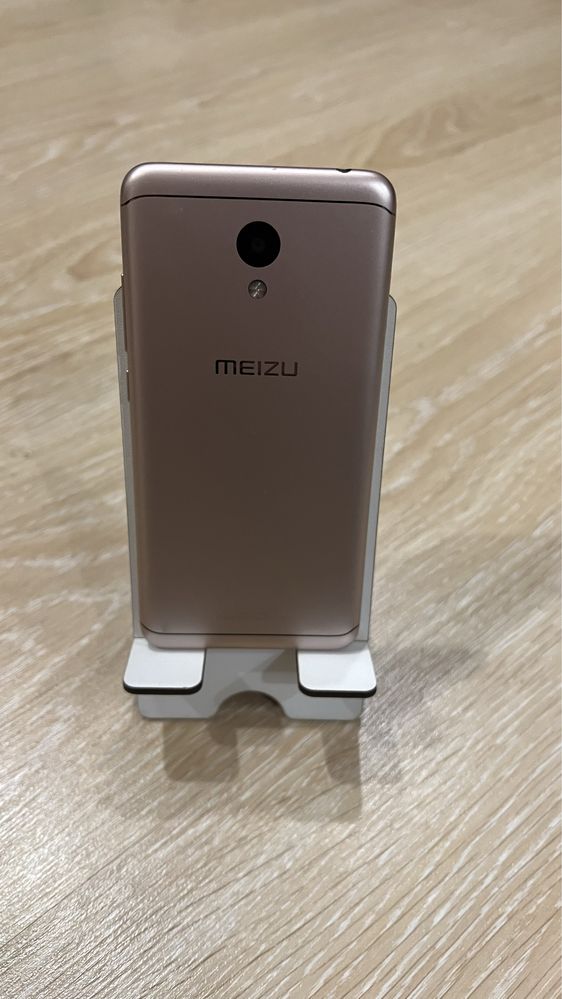 Meizu M6 16GB.