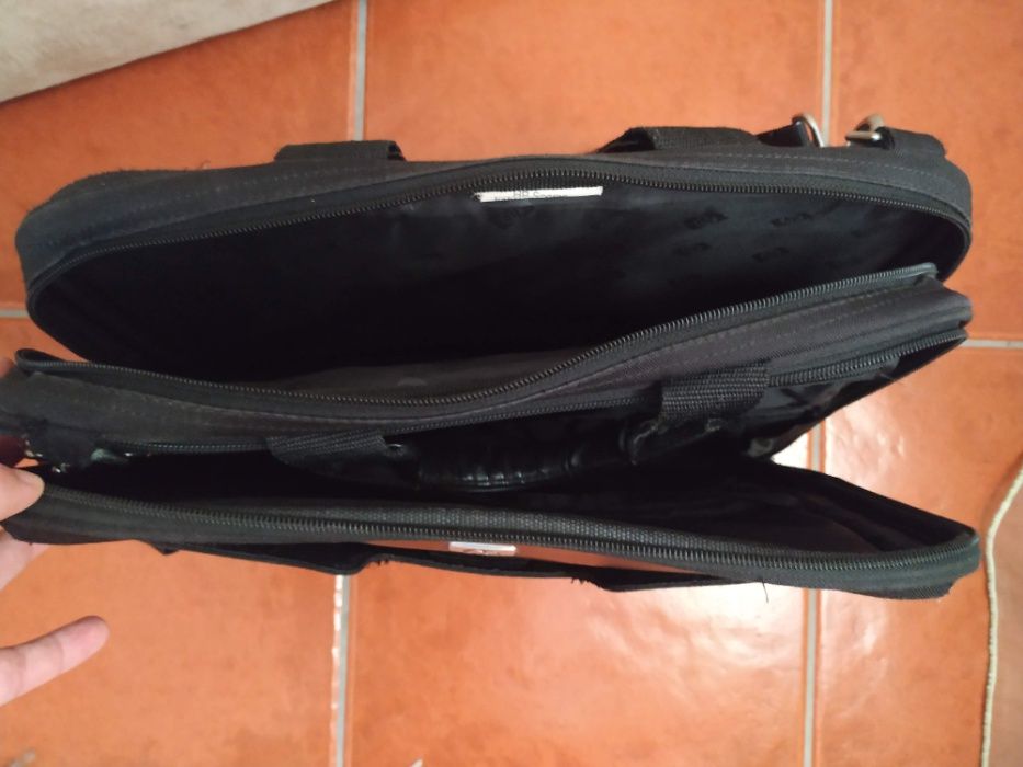 Mala de portátil HP em bom estado