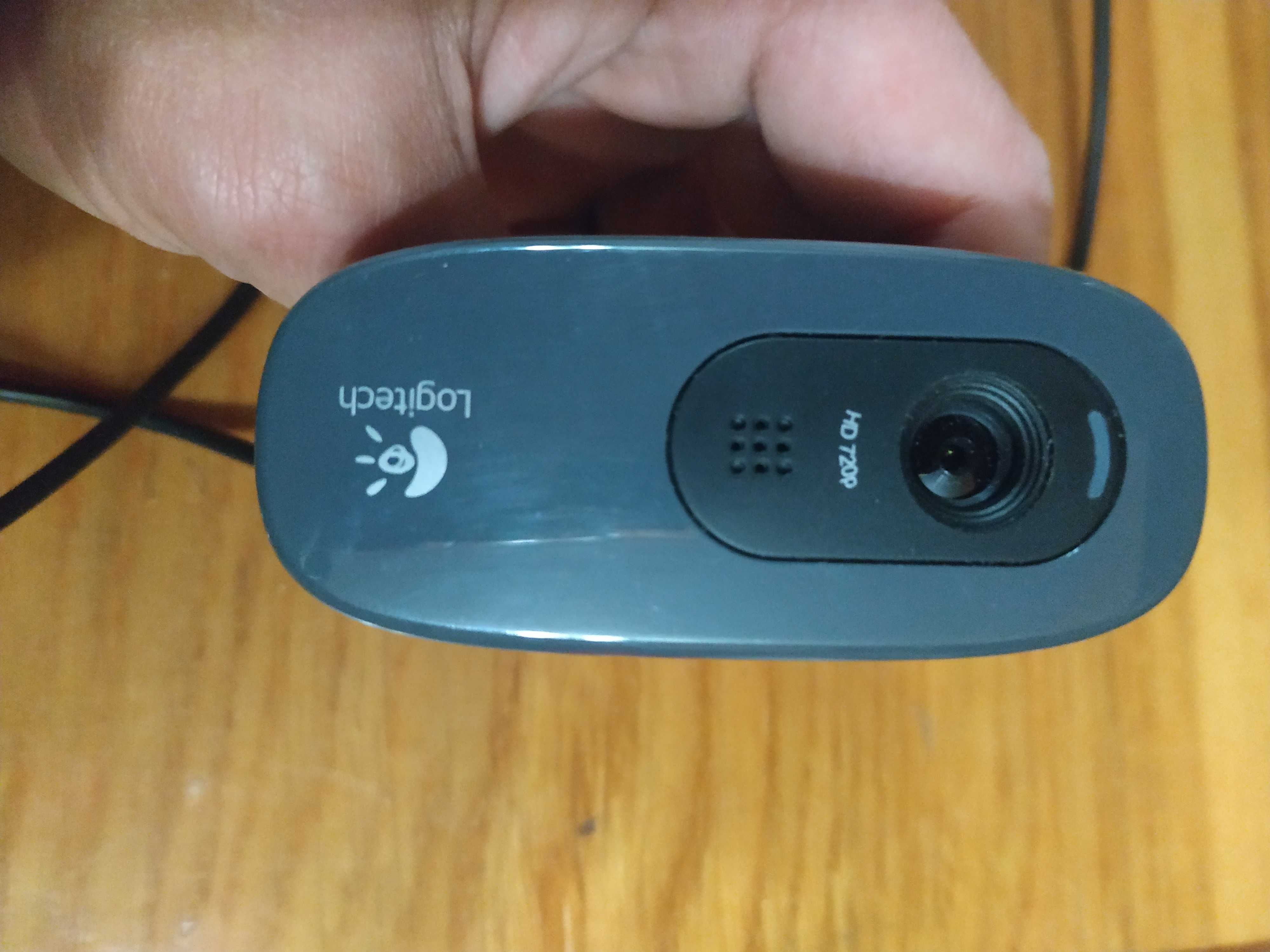 Веб-камера Logitech HD 720 новая