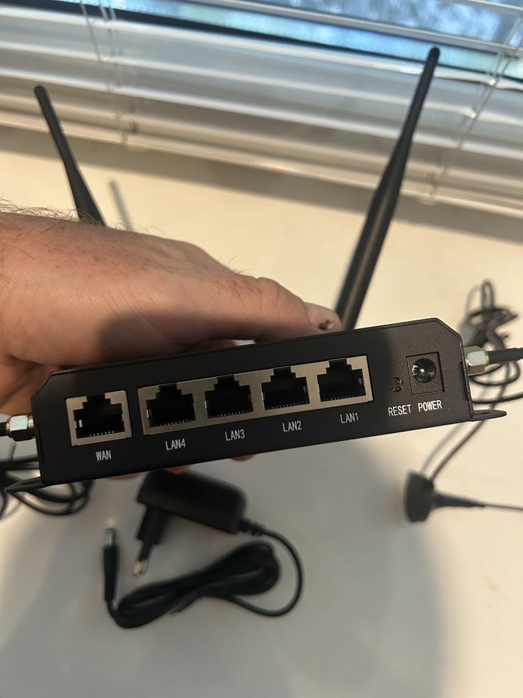 Роутер 4G Cat4 KuWfi LTE під сім карту MIMO антени металевий