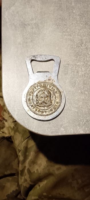 Старинная металлическая открывашка «Gambrinus» (Чехословакия, 1970-е)