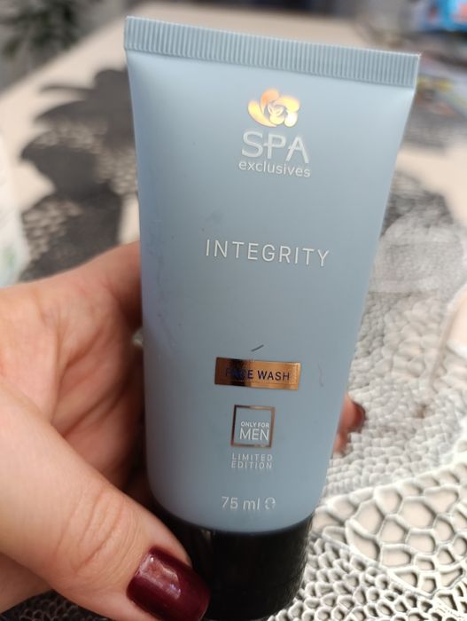 Żel do mycia twarzy SPA MEN