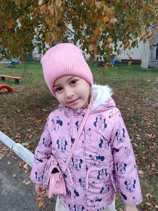 Парка для дівчинки