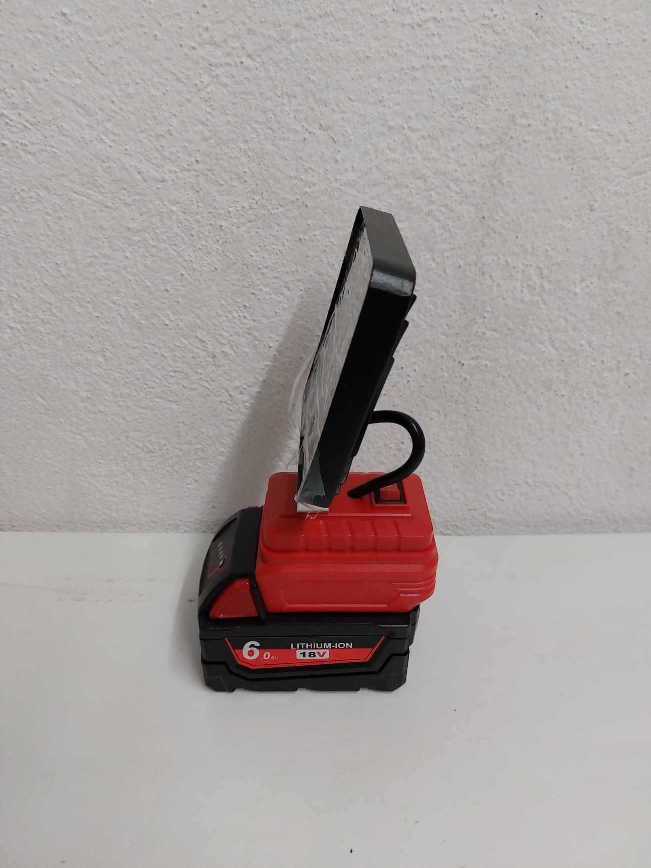 Lampa LED Halogen na baterie Milwaukee M18
