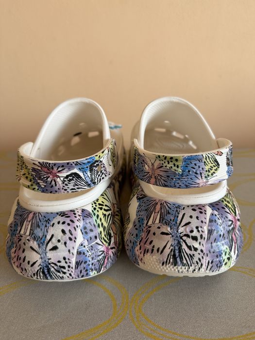 Croks w6 iconic comfort 21.5 см