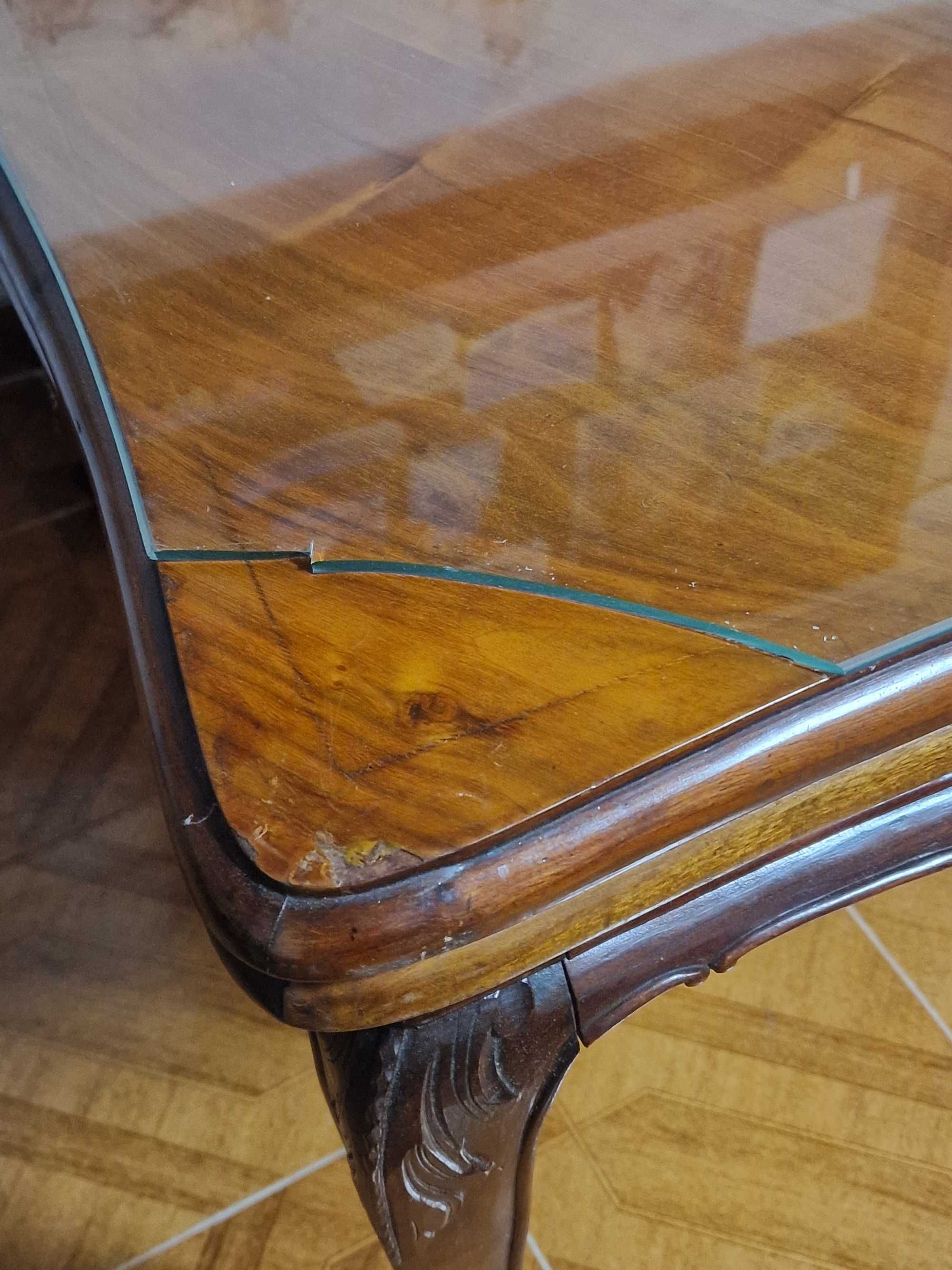 Mobilia sala jantar, 2 móveis, 1 Mesa, 6 cadeiras. (Restaurada)