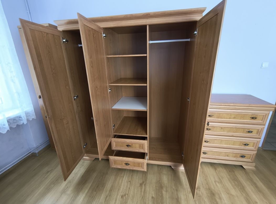 Szafa komoda olcha Kora