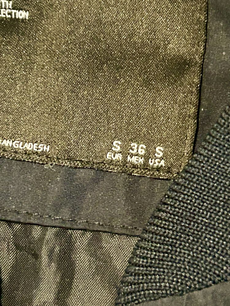 Casaco ddsportivo tipo aviador BERSHKA para criança tamanho s