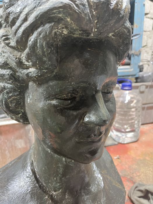 Продам бюст Терешкова Валентина