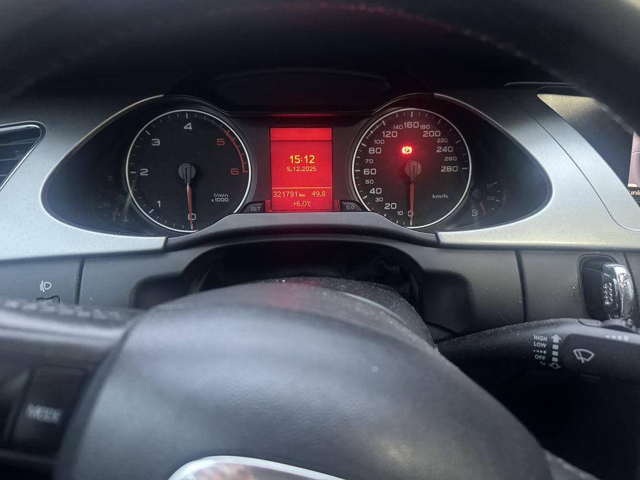 Sprzedam Audi A4B8 2.0 TDI 143km