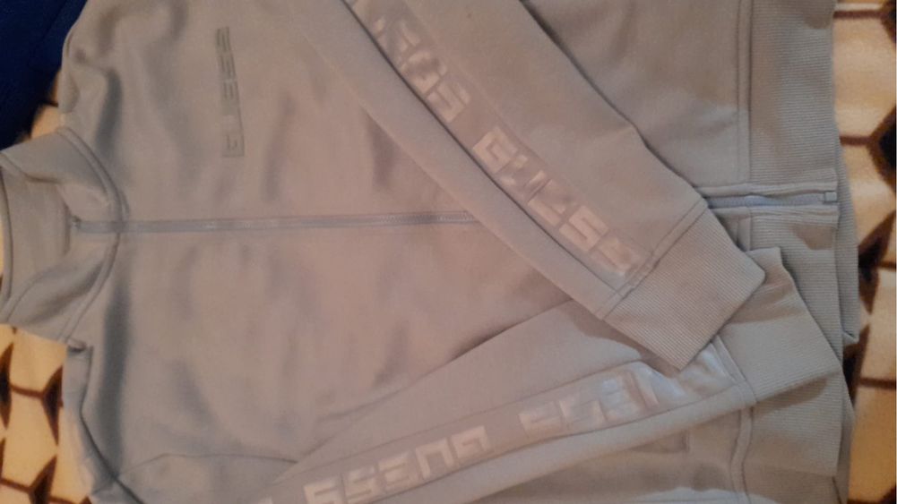 Vendo casaco guess
