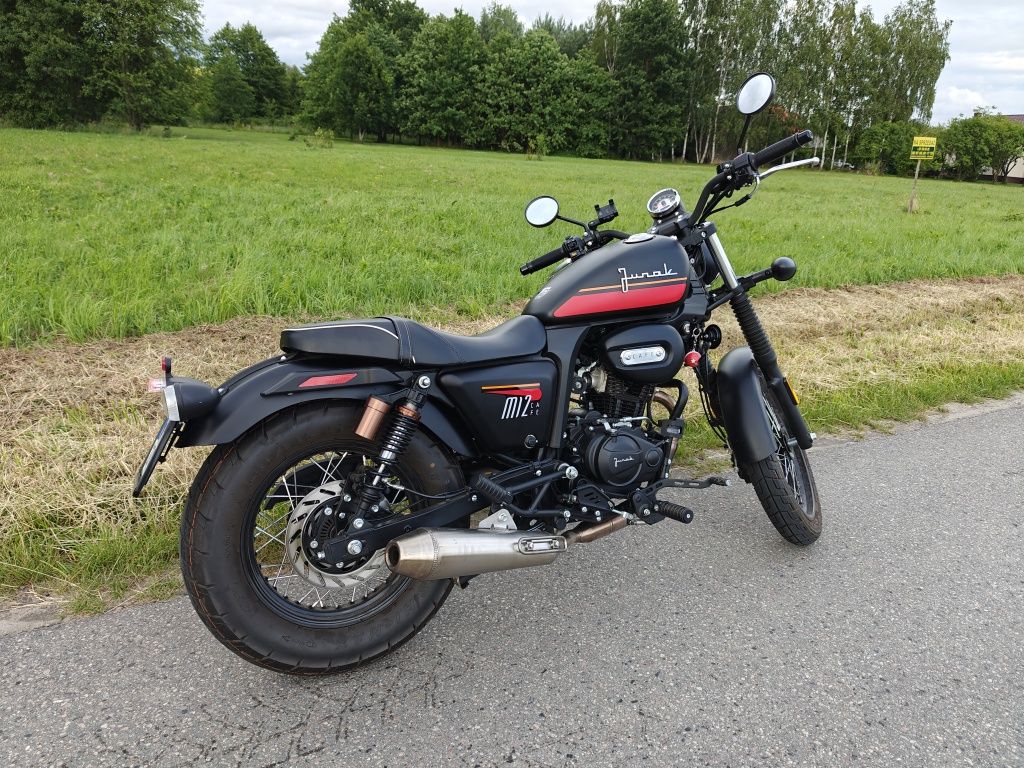 Junak M12 Cafe -