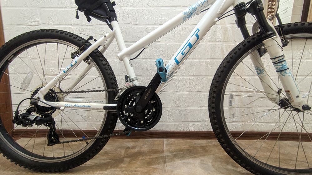 Велосипед GT Laguna 26 

Діаметр коліс: 26”
Рама:алюмінієва-17” (розмі