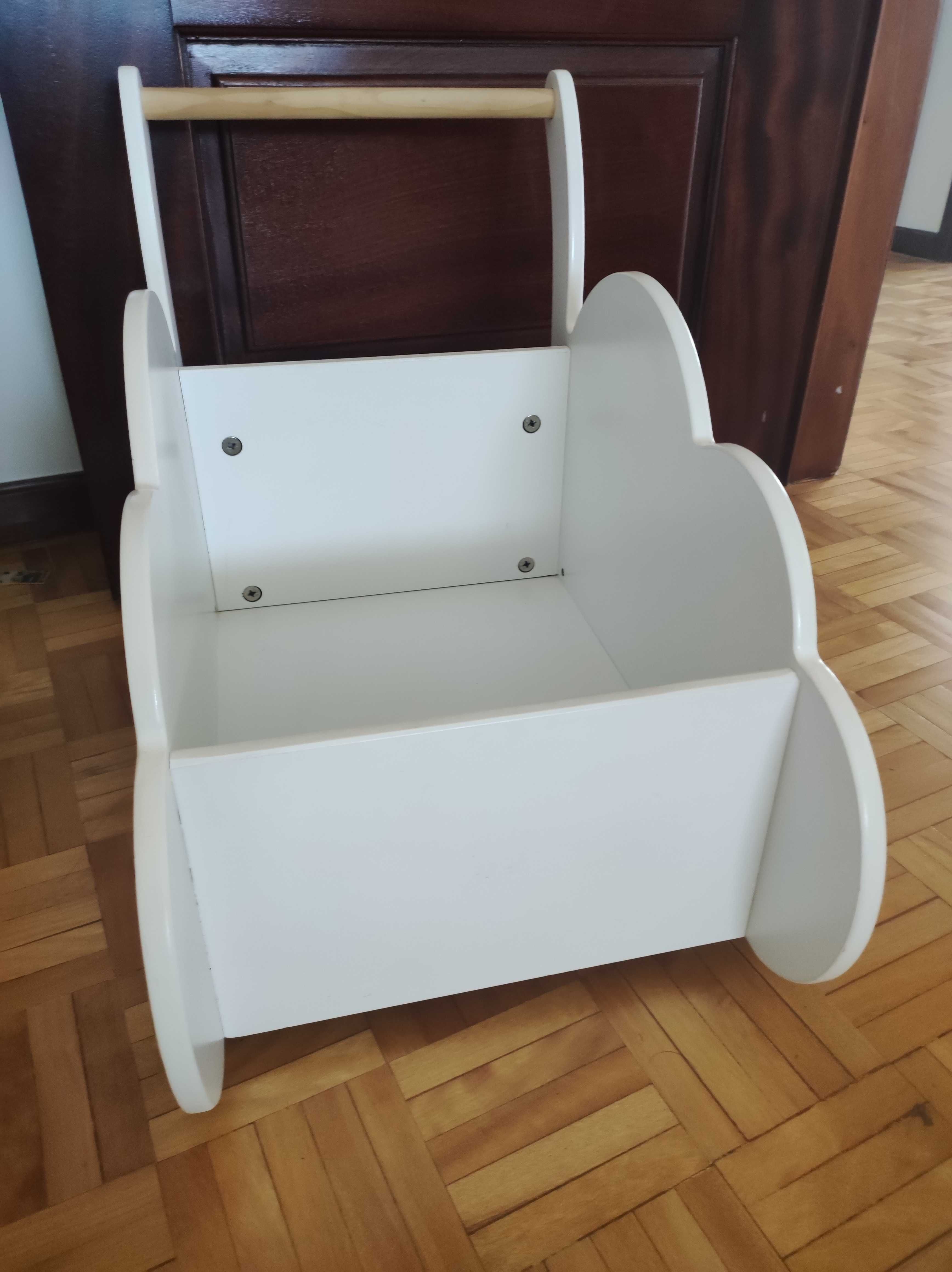 Caixa com rodas madeira Vertbaudet