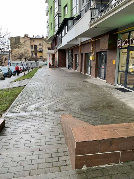 Оренда фасадного приміщення в ЖК Велика Британія