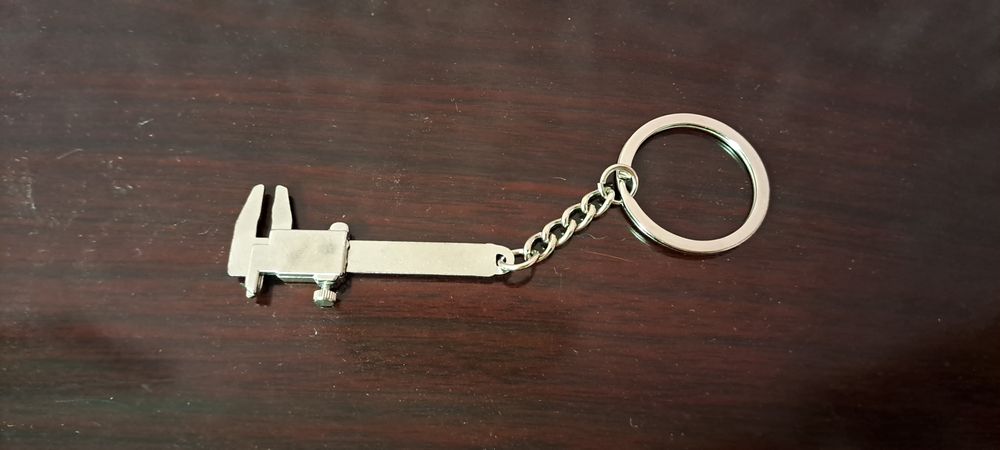 Штангенциркуль брелок-сувенір