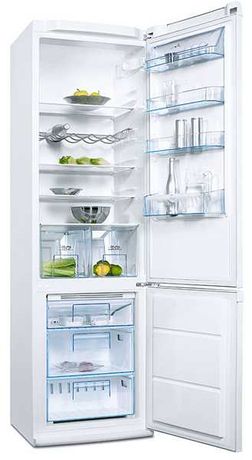 Холодильник ELECTROLUX ENB38000W8 б/в