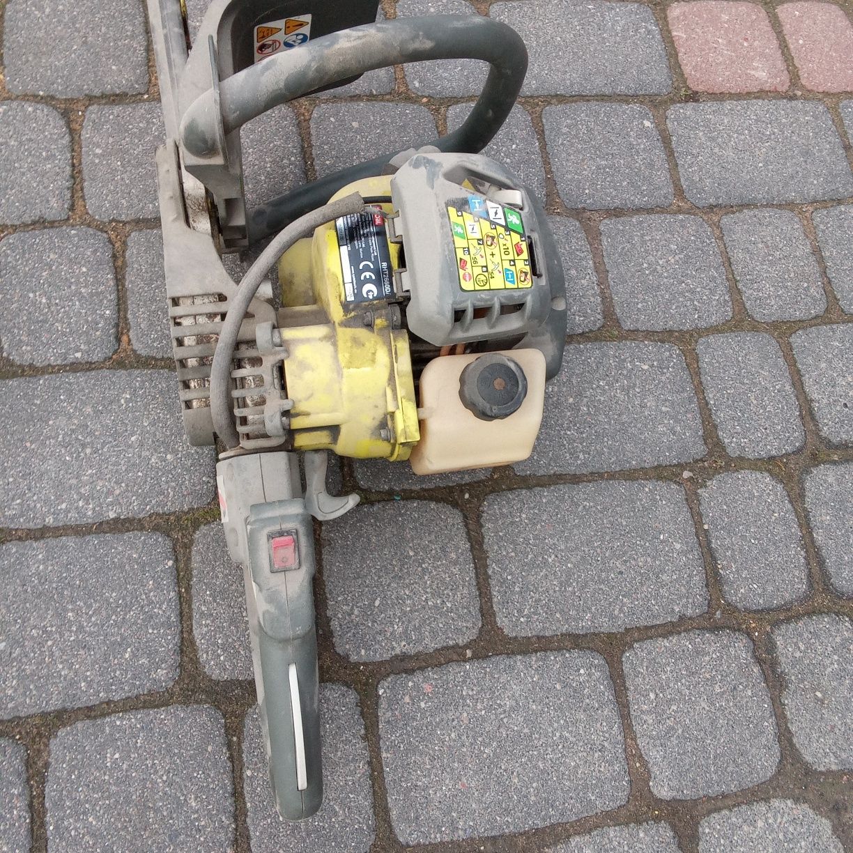 Nożyce ogrodowe spalinowe ryobi
