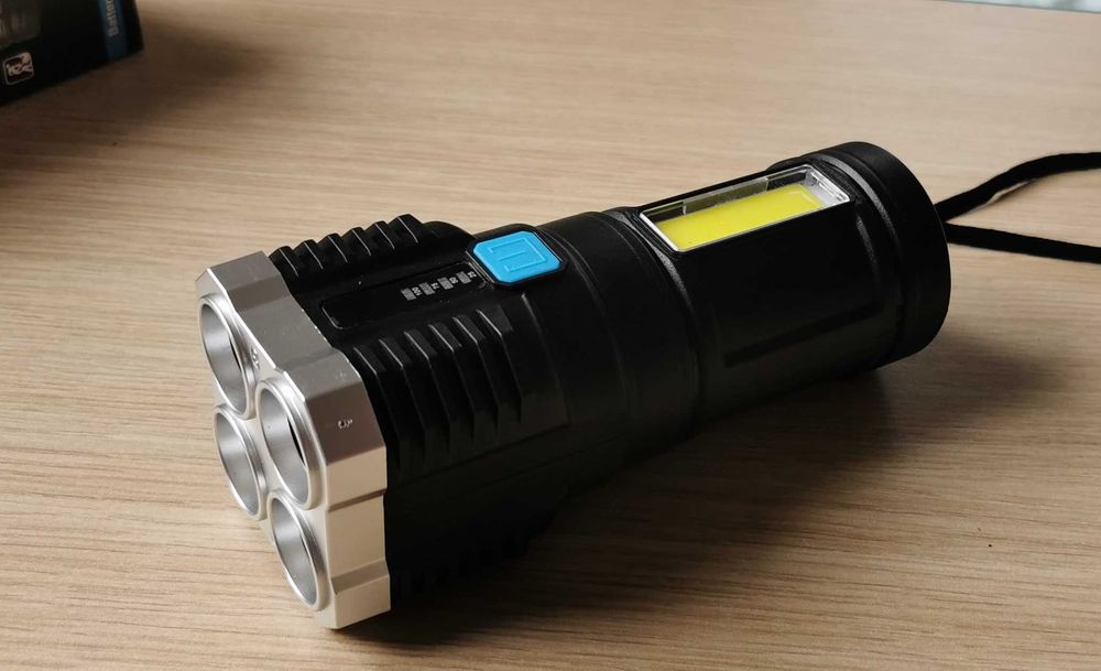 Latarka 4xLED USB wielofunkcyjna COB 10W na akumulator ładowana - nowa