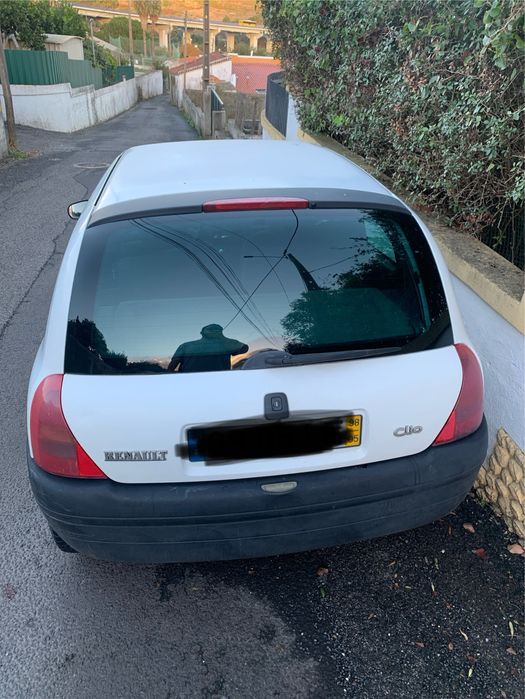 Renault clio mk2 98 leia anuncio