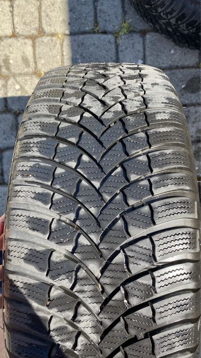 Felgi Rial R17 z oponami zimowymi Bridgestone