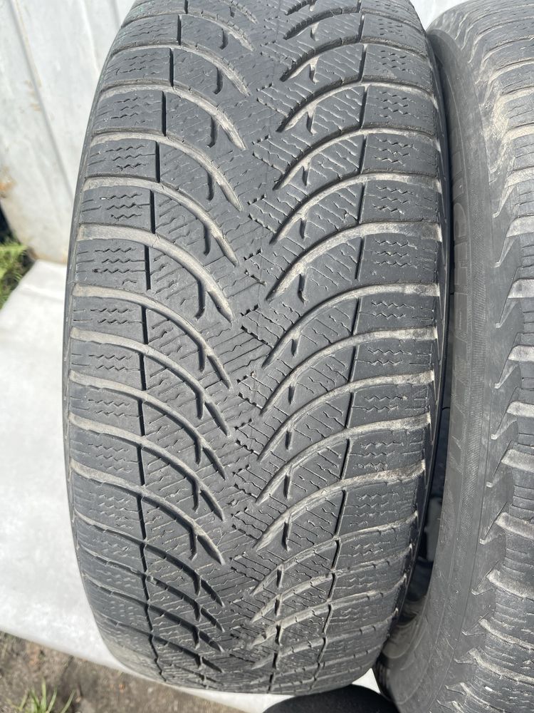 Покришки 205/55/16 michelin зимові