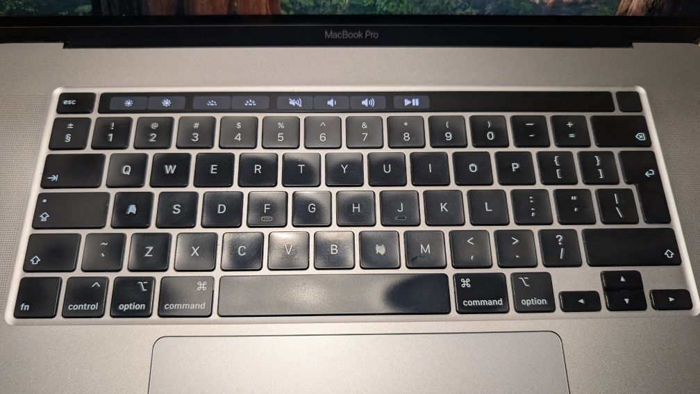 MacBook pro 16" A2141 EMC3347 i7/16/512
