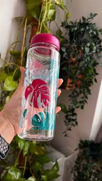 Butelka bidon na wodę różowa zakrętka print w kwiaty montera