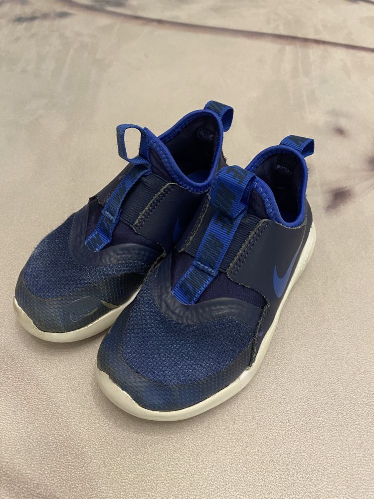 Nike flex runner roz 26