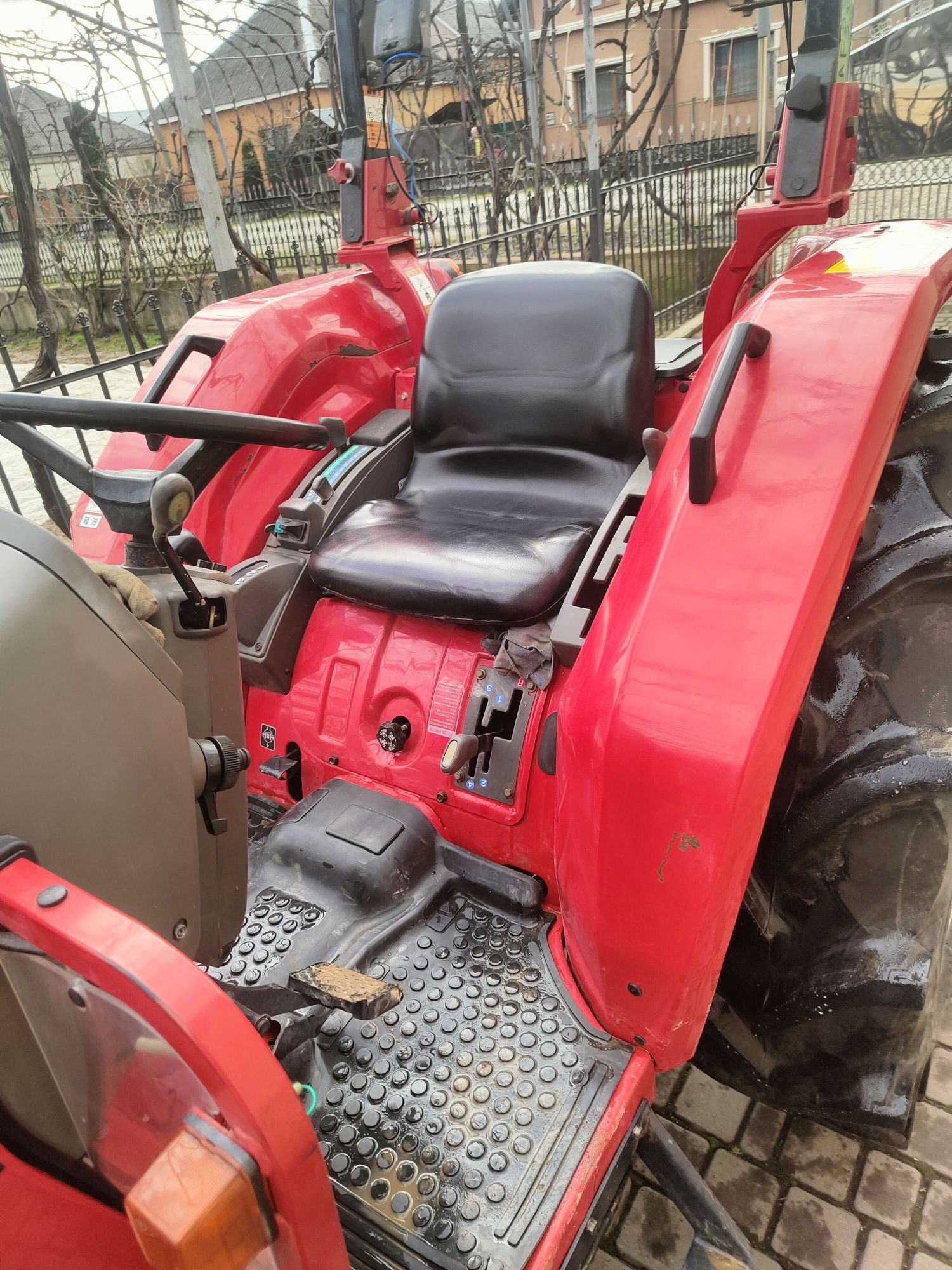 Японський трактор YANMAR AF 333