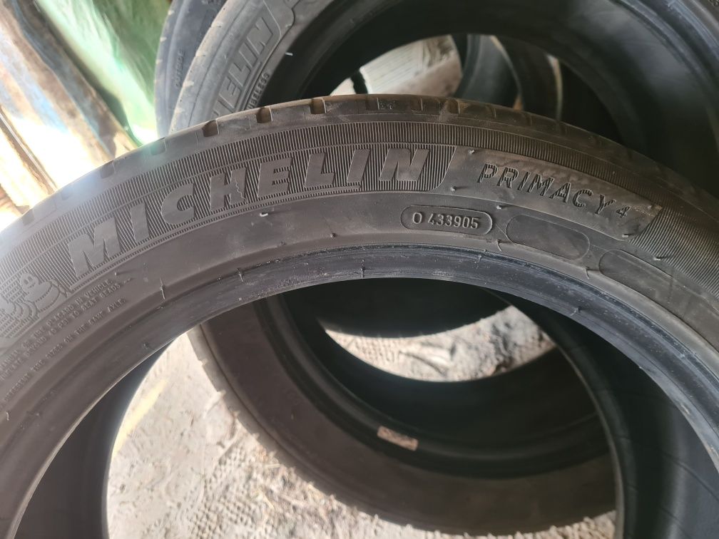 Michelin pilot sport 4 / primacy 4 235/45/17