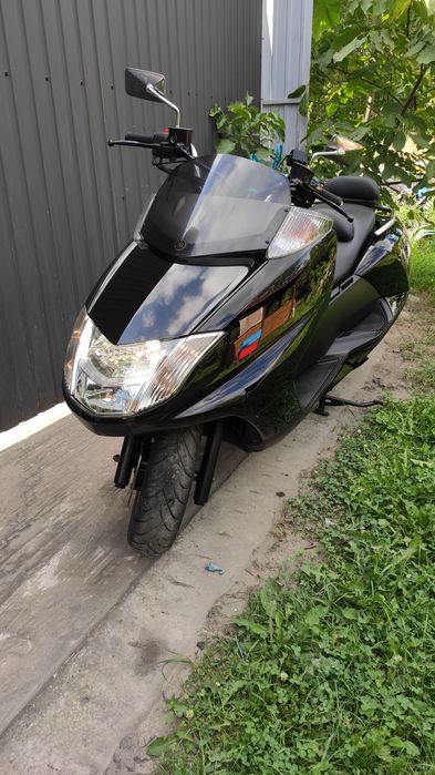 Yamaha maxam 250cc.